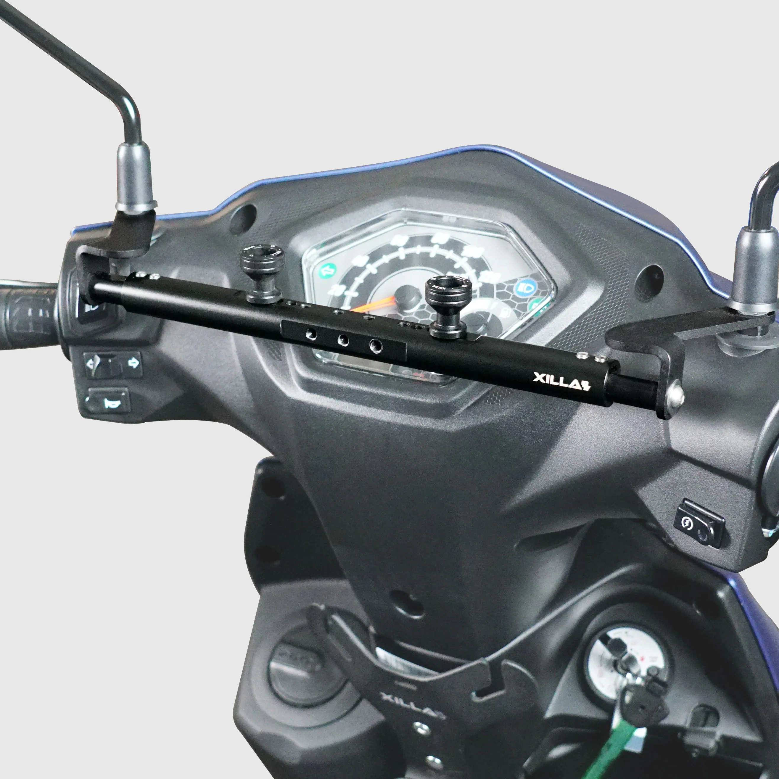 【XILLA】多功能鋁合金萬用橫桿 isavR 威力125