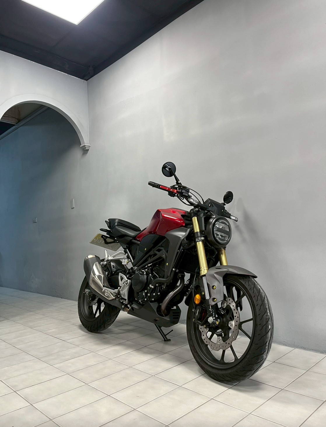 HONDA CB300RWebike-摩托車市