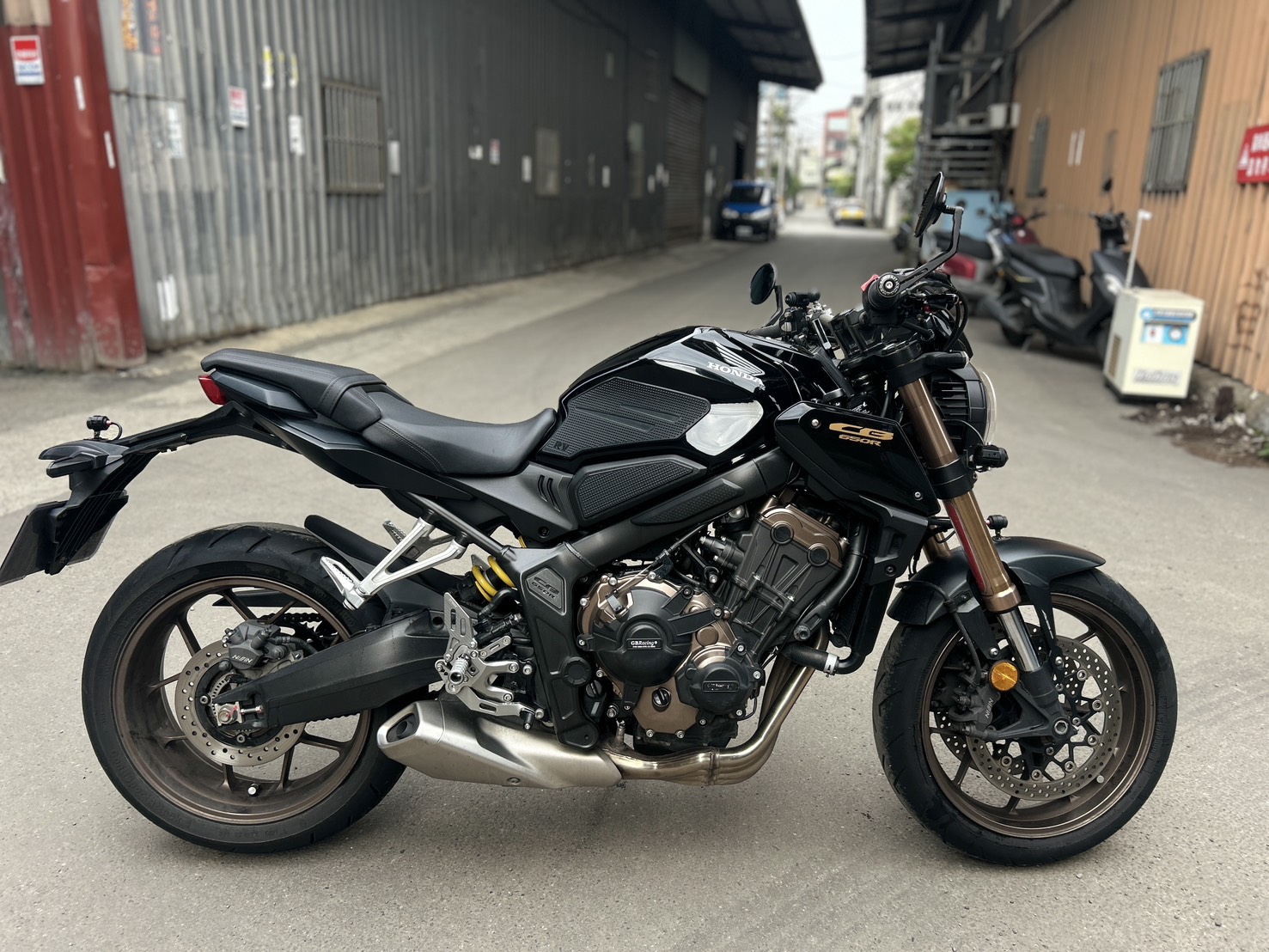 HONDA CB650RWebike-摩托車市