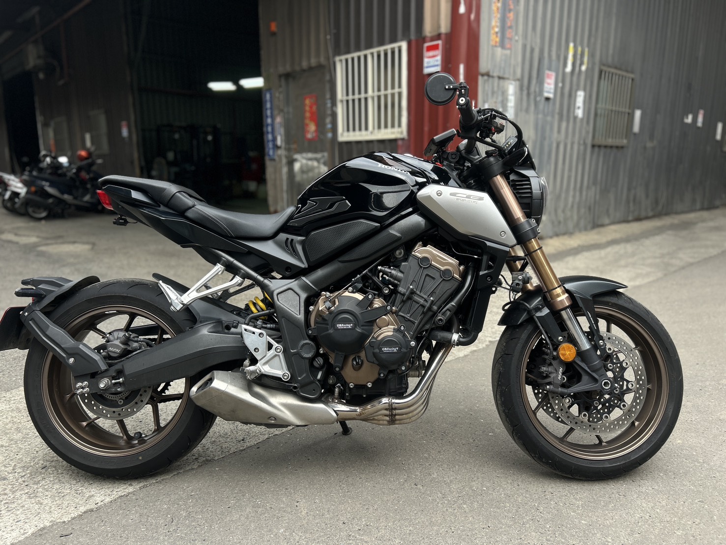 HONDA CB650RWebike-摩托車市