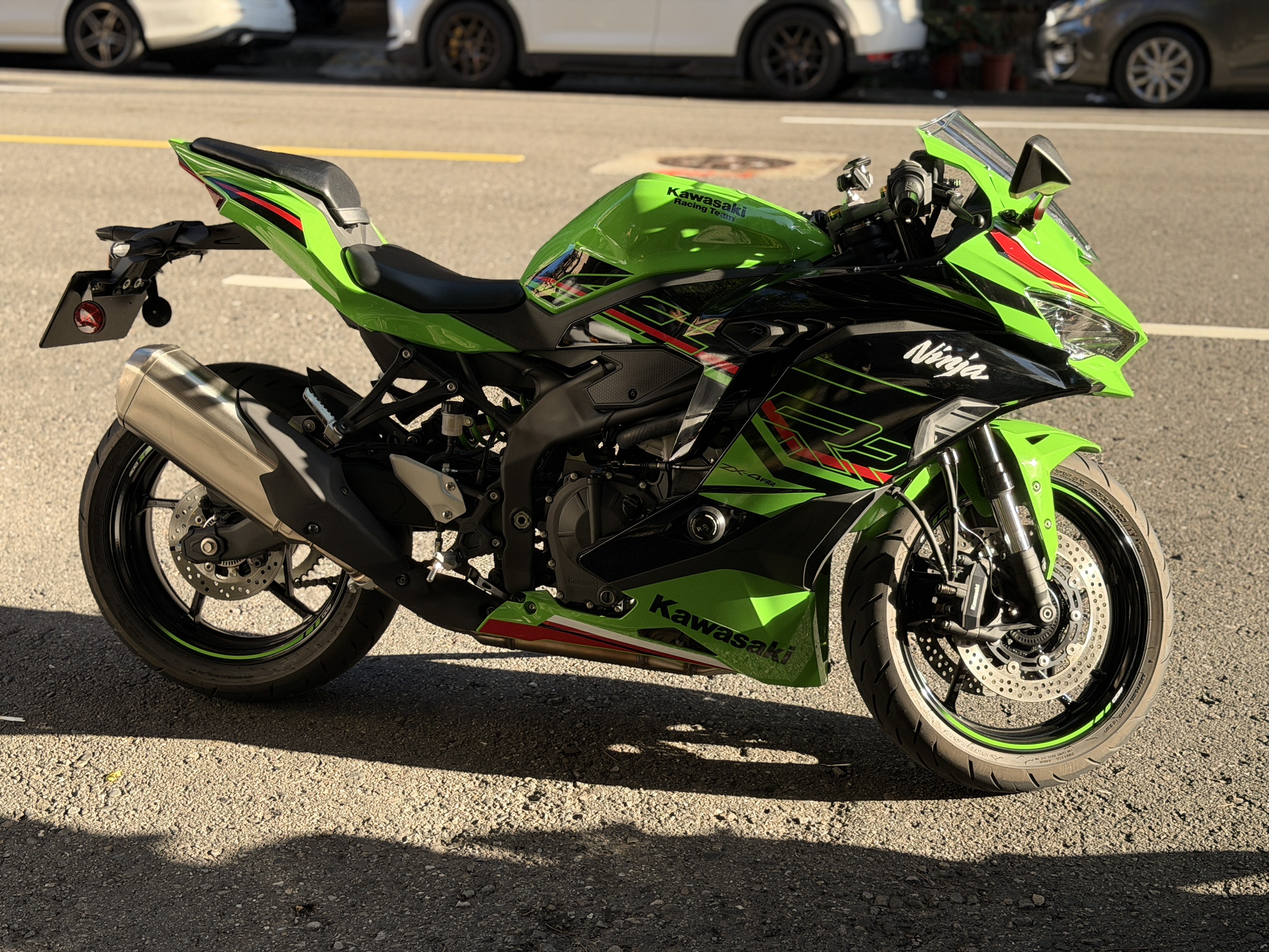 KAWASAKI ZX-4Webike-摩托車市