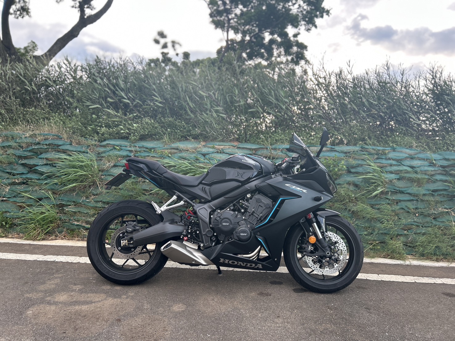 HONDA CBR650RWebike-摩托車市