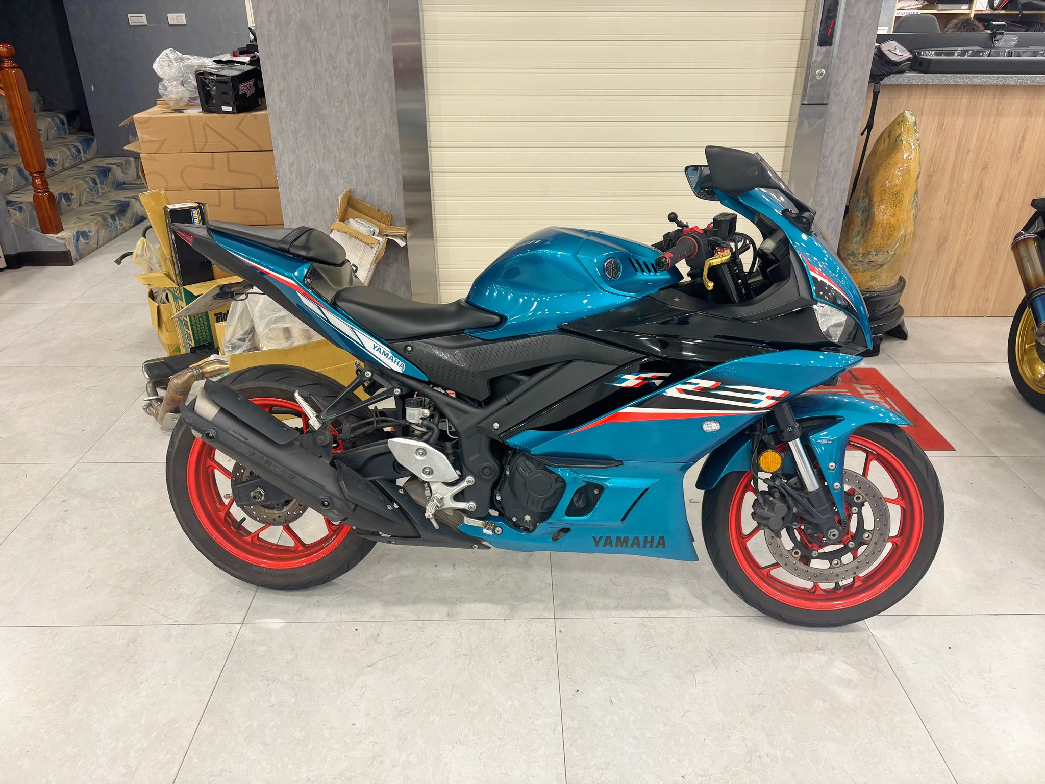 YAMAHA YZF-R3Webike-摩托車市