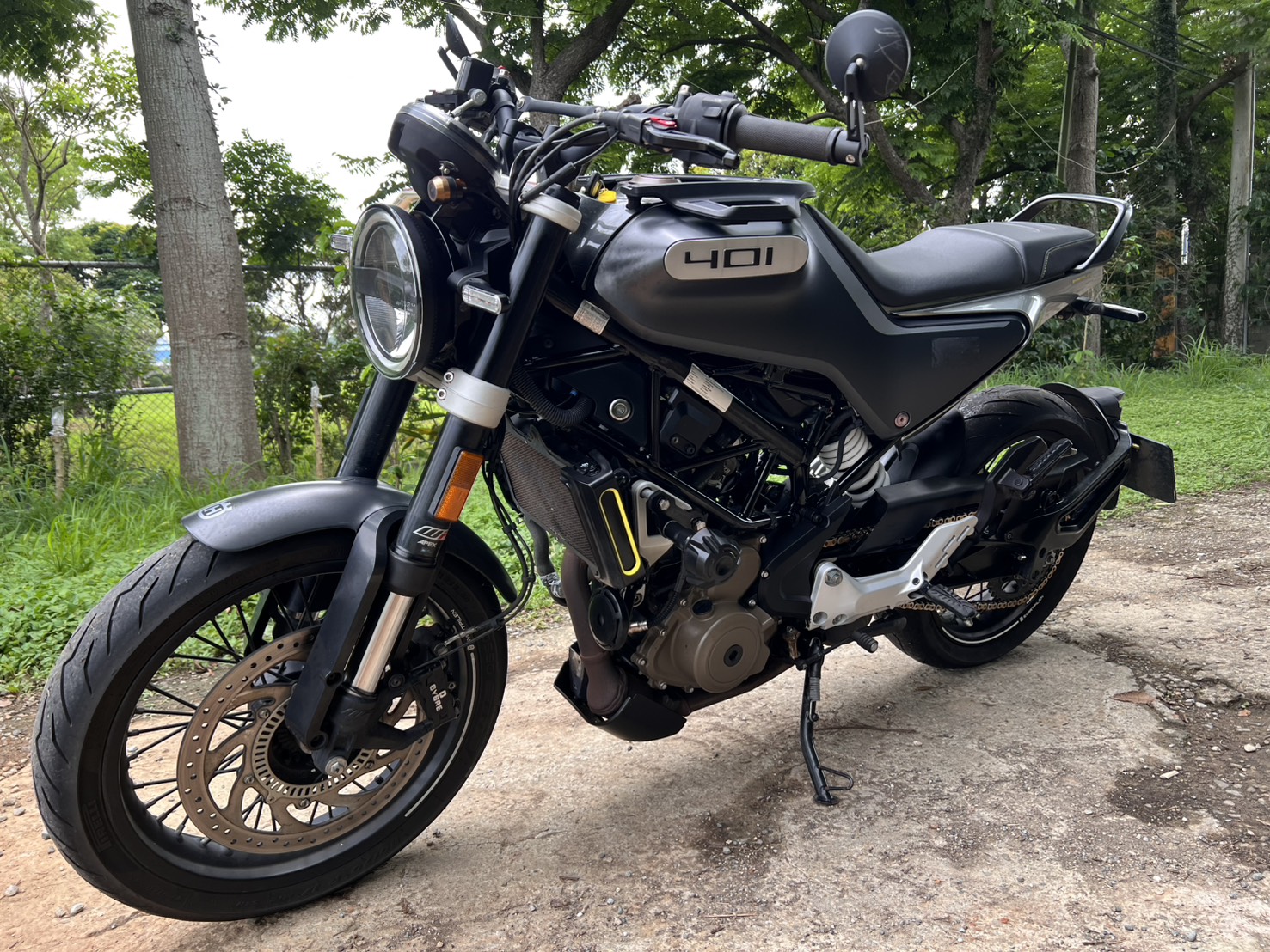 HUSQVARNA SVARTPILEN 401Webike-摩托車市
