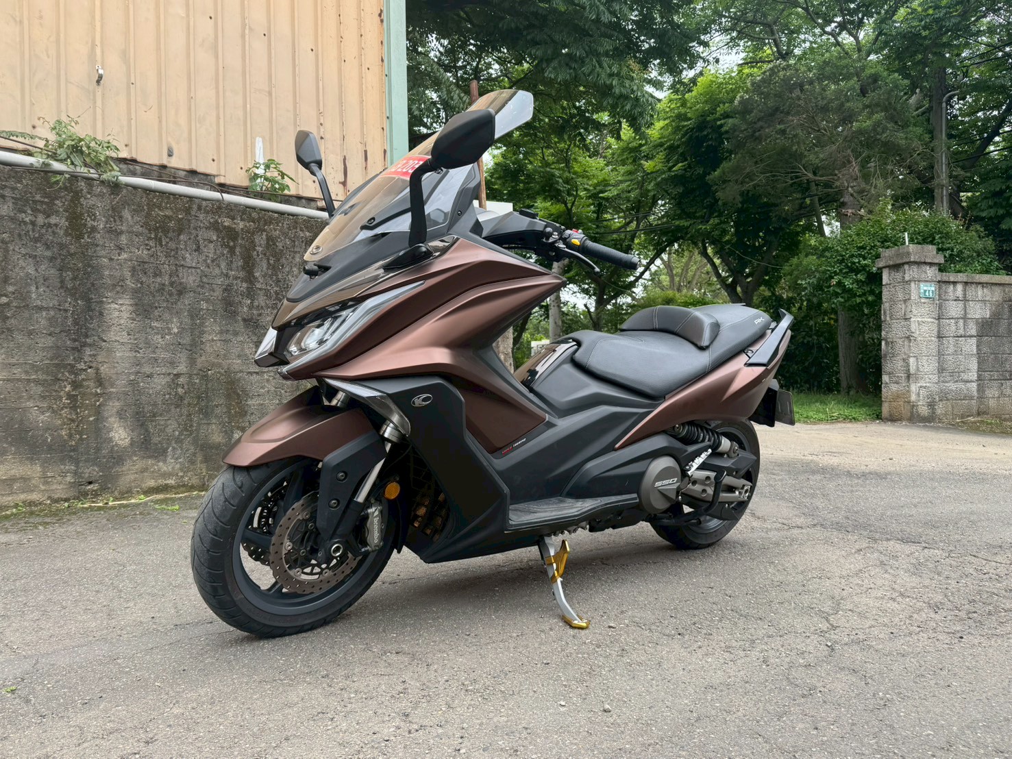 光陽 AK 550Webike-摩托車市