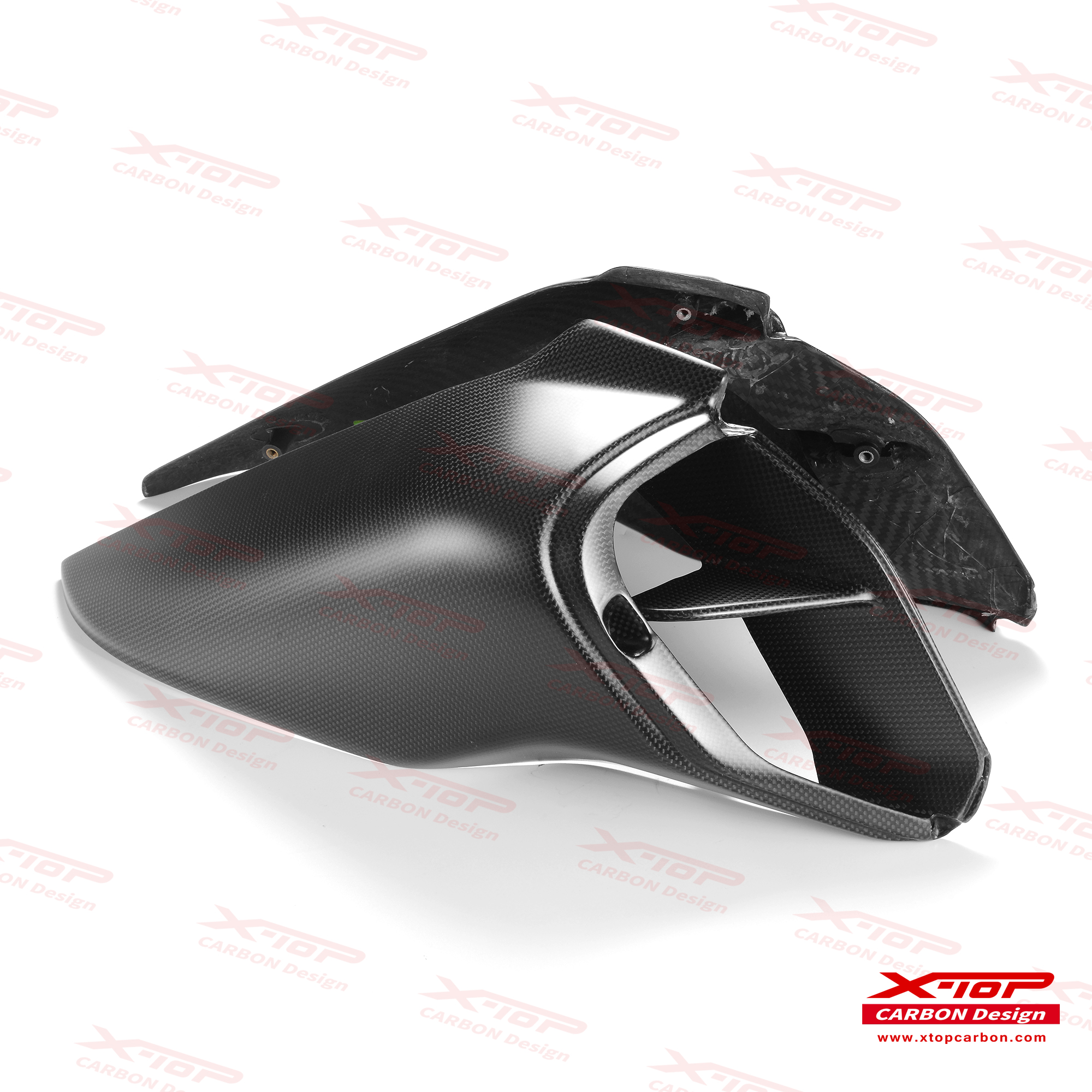 【X-TOP】碳纖維 油箱進氣總成 DESERT X (22-) / DIAVEL V4 (22-)