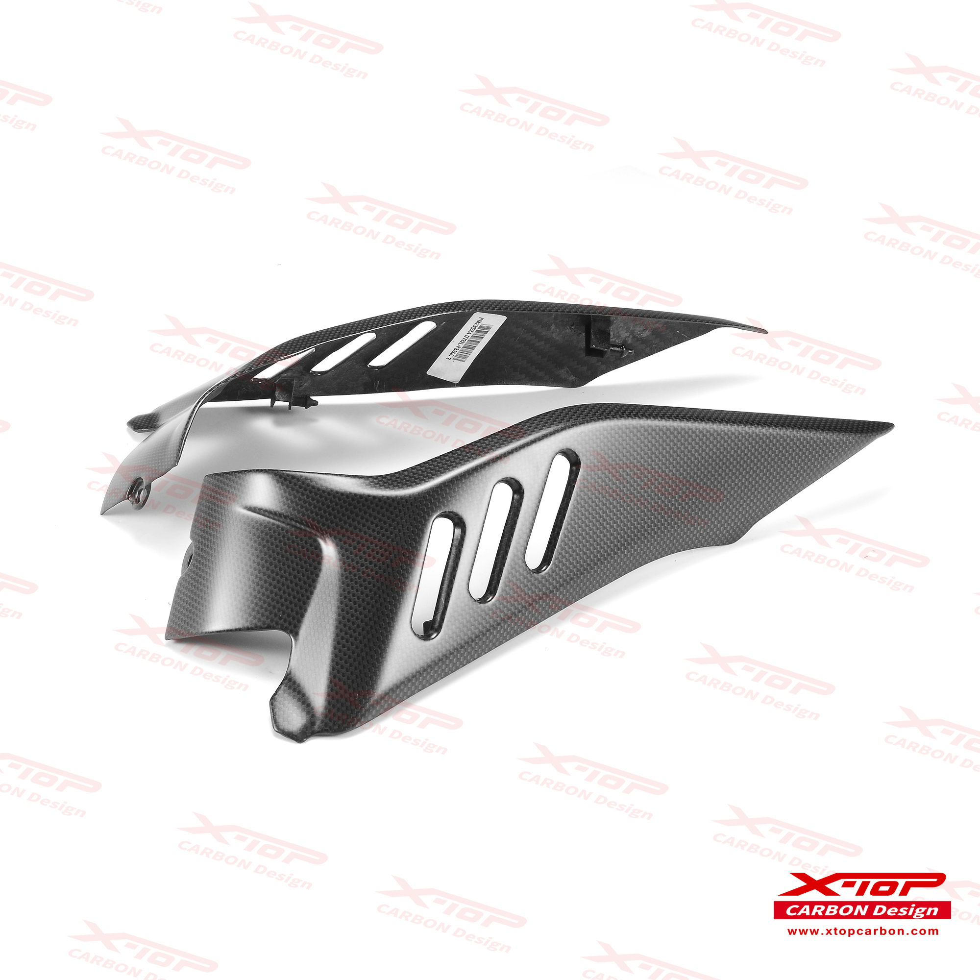 【X-TOP】碳纖維 油箱護罩 DESERT X (22-) / DIAVEL V4 (22-)