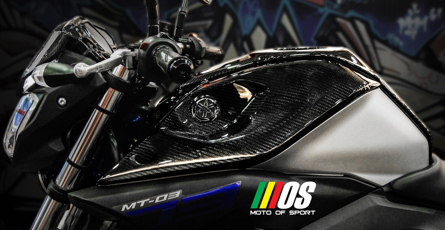 【MOS】MT- 03 Carbon  Fuel tank side cover (Front)