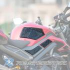 【R2 SpeedTek】TP 立體編織油箱貼 STREET TRIPLE 765 (23-)| Webike摩托百貨