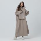 【Outperform 奧德蒙】背包款-ACE半斜開雙拉鍊防水透氣連身式雨衣 (奶茶)| Webike摩托百貨