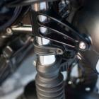 【MOTONE】通用型 前叉夾具 39mm (黑)| Webike摩托百貨