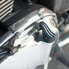 【MOTONE】拉索蓋 (黑銀) 氣冷凱旋專用| Webike摩托百貨