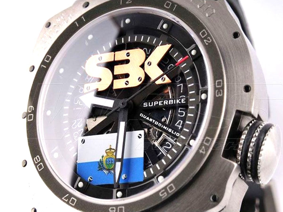【Quartodimiglio】腕錶 SBK SUPERBIKE AUTOMATIC FLAG MISANO TITANIUM| Webike摩托百貨