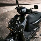 【Ghost Factory】鋁合金黑色書包架 (含內鐵) FIDDLE 125 / DX| Webike摩托百貨