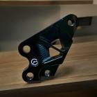 【COMEFROM】對四卡鉗座 282mm原廠碟盤用 YZF-R15 V3 (正叉)| Webike摩托百貨