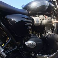 【MOTONE】鰭片側蓋 Street Twin 900