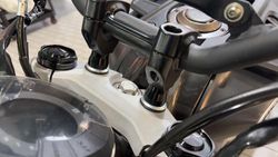 把手增高座 / HUSQVARNA SVARTPILEN 401(18-21)/250(20-21)/125(21)