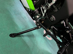 側柱支架螺絲組 ZX-4RR