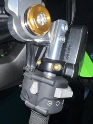 前煞車總泵上側固定螺絲組 ZX-4RR