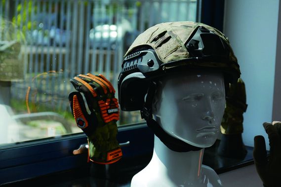 美軍認證的頂級防護！D3O計畫將軍用科技導入電單車頭盔內襯