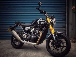Triumph SpeedWebike-摩托車市