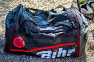 【BIHR】大容量旅行包 (128L / 80x40x40cm / 黑/紅)